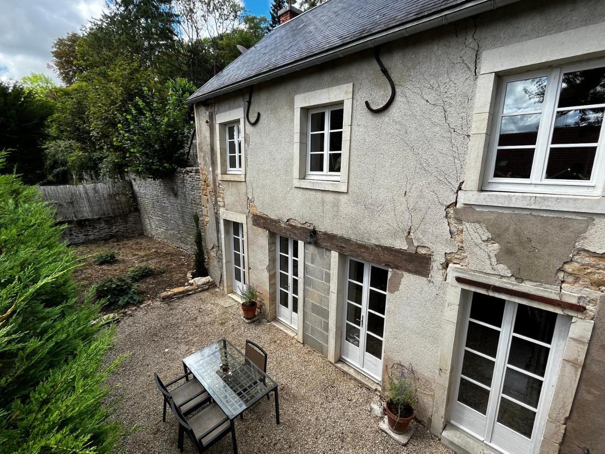 Charming Cottage In Chateau Les Roches Gardens Mont-Saint-Jean  Exterior photo